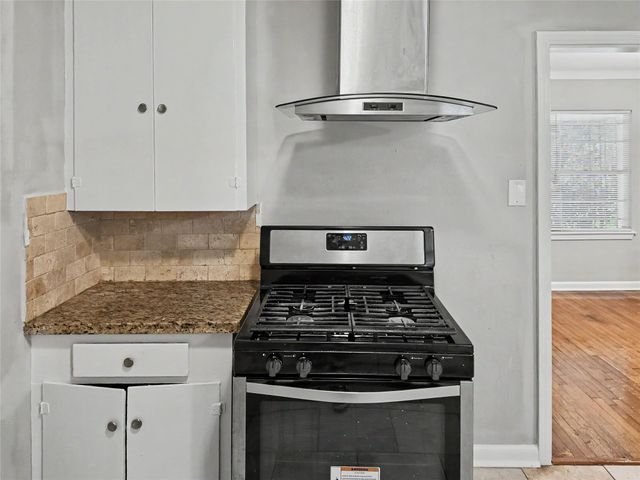1223 Shawnee Street, Houston, TX 77034