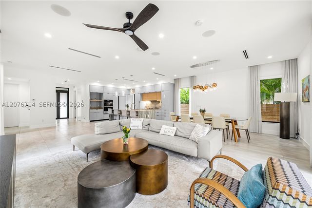1629 NE 4th Pl, Fort Lauderdale, FL 33301