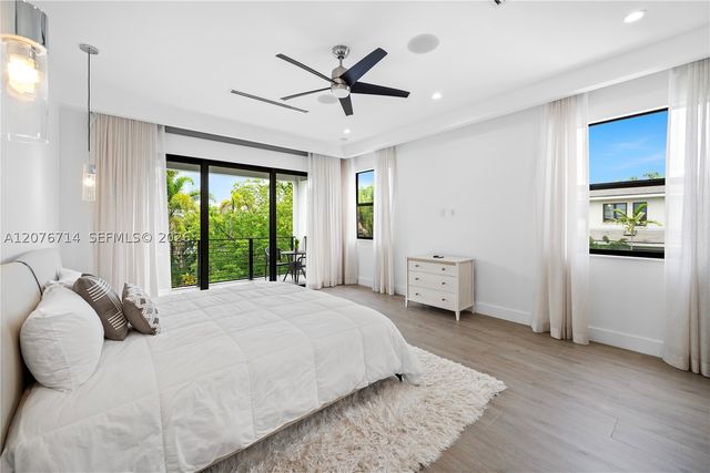 1629 NE 4th Pl, Fort Lauderdale, FL 33301
