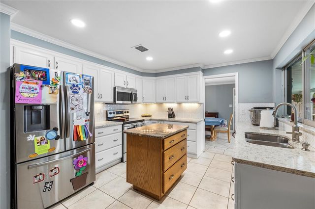 2215 BUENA VISTA DRIVE, Clearwater, FL 33764