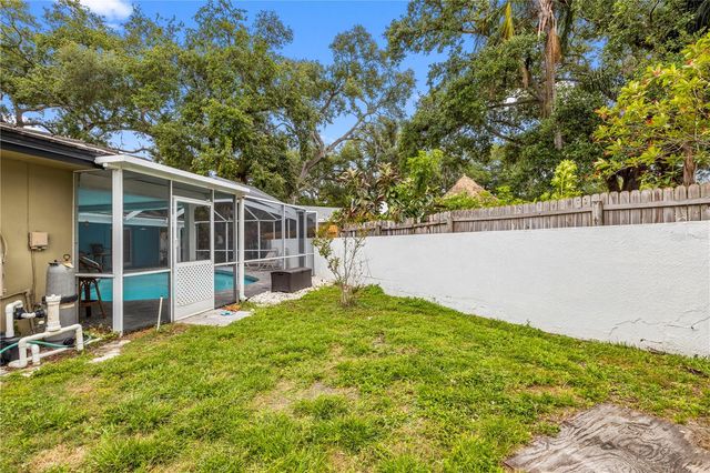 2215 BUENA VISTA DRIVE, Clearwater, FL 33764