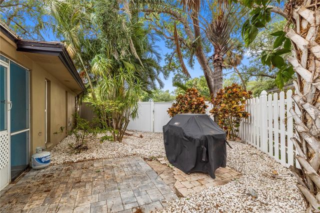 2215 BUENA VISTA DRIVE, Clearwater, FL 33764
