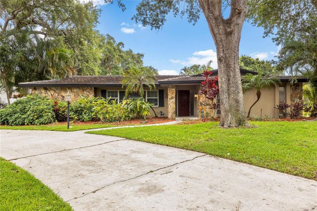 2215 BUENA VISTA DRIVE, Clearwater, FL 33764