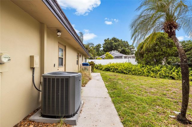 2215 BUENA VISTA DRIVE, Clearwater, FL 33764