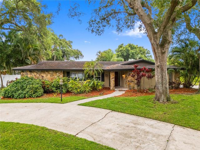 2215 BUENA VISTA DRIVE, Clearwater, FL 33764