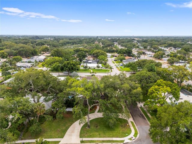 2215 BUENA VISTA DRIVE, Clearwater, FL 33764
