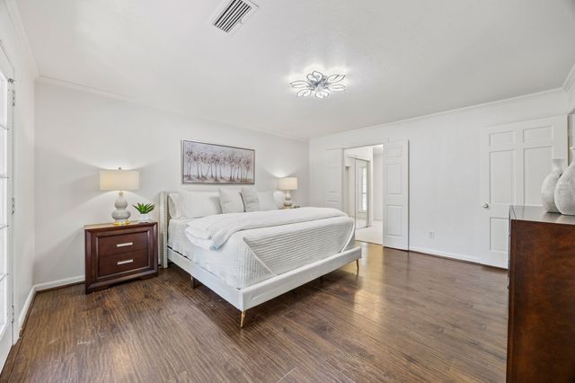 7609 Spring Valley Road, Dallas, TX 75254