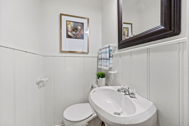 7609 Spring Valley Road, Dallas, TX 75254