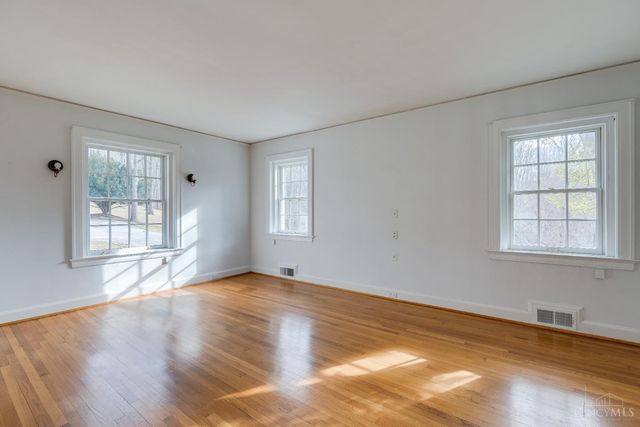 1027 Bethel New Richmond Road, New Richmond, OH 45157