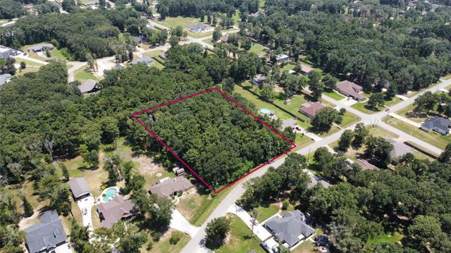 17019 & 17023 N Mesa Dr, Splendora, TX 77372
