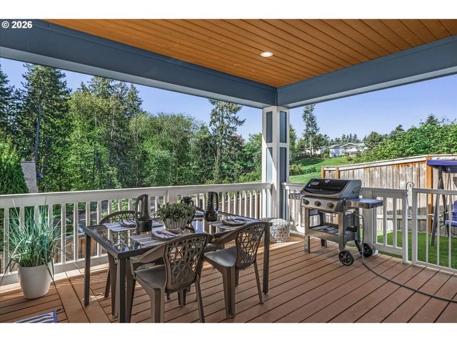 14952 Se TENDERFOOT Ln, Happy Valley, OR 97086