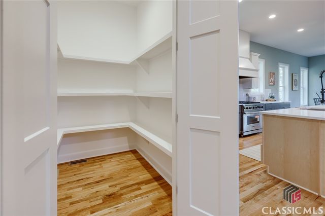 290 Hodgson Drive, Athens, GA 30606