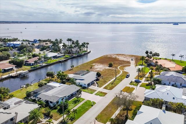 4430 Gardner Drive, Port Charlotte, FL 33952