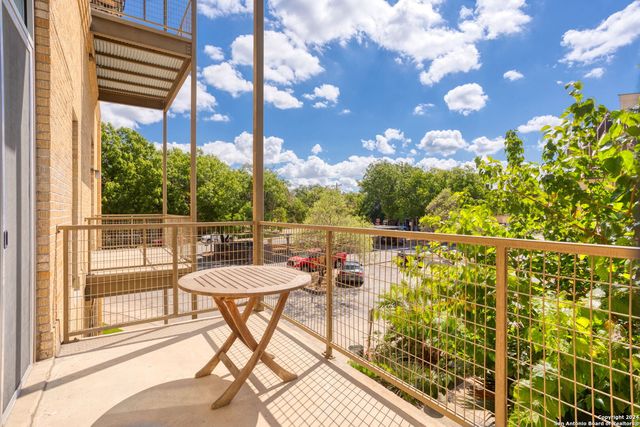 1115 S Alamo St Unit 3204, San Antonio, TX 78204