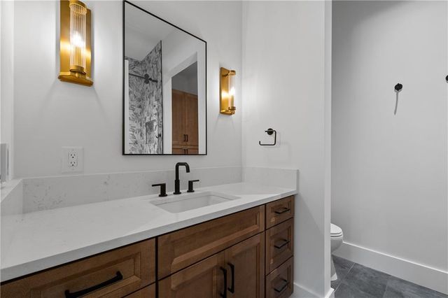 2650 ROSWELL Road, Marietta, GA 30062