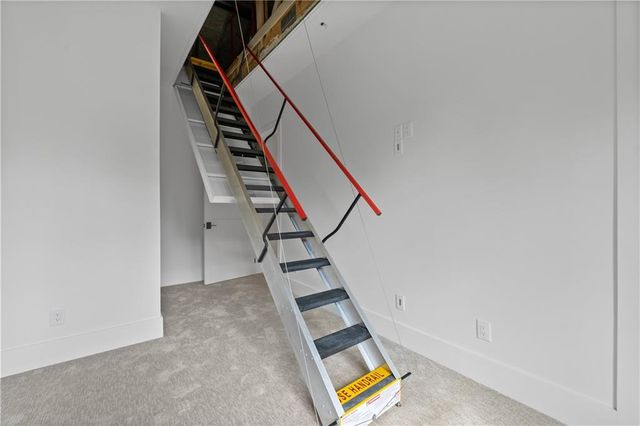 2650 ROSWELL Road, Marietta, GA 30062