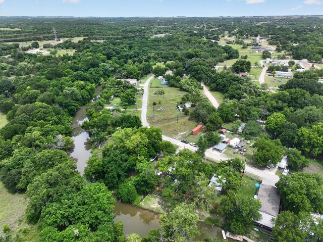 5469 Lake Granbury Trail, Granbury, TX 76048