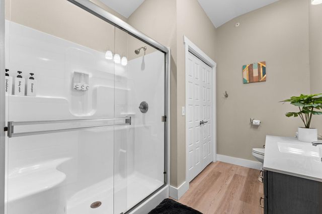 101 Willow Oak Lane Lane, Branson, MO 65616