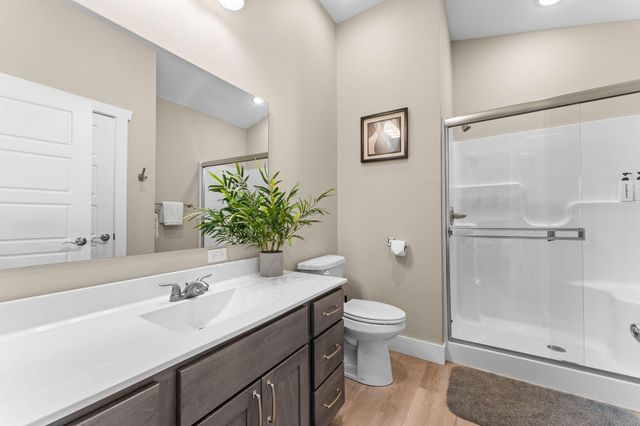 101 Willow Oak Lane Lane, Branson, MO 65616
