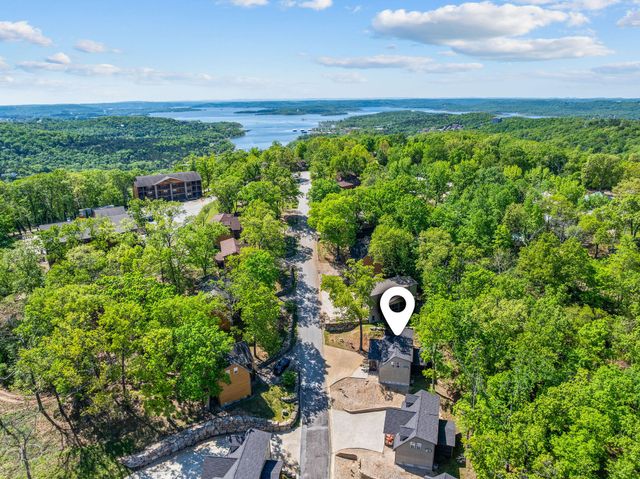 101 Willow Oak Lane Lane, Branson, MO 65616