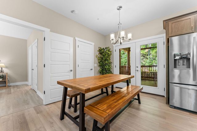 101 Willow Oak Lane Lane, Branson, MO 65616