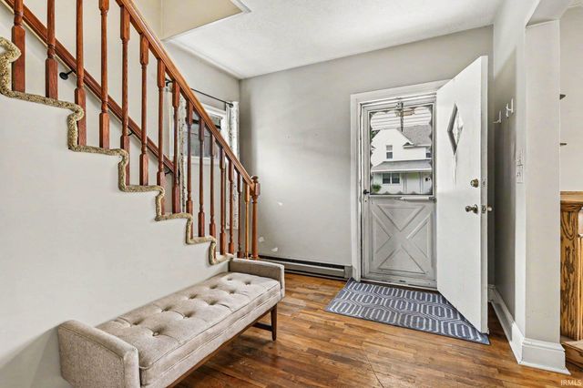 1013 S 34th Street, South Bend, IN 46615