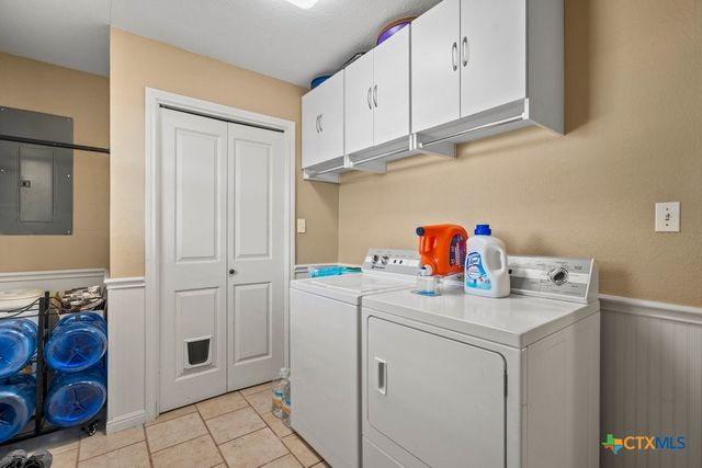 1100 Martindale Falls Road, Martindale, TX 78655