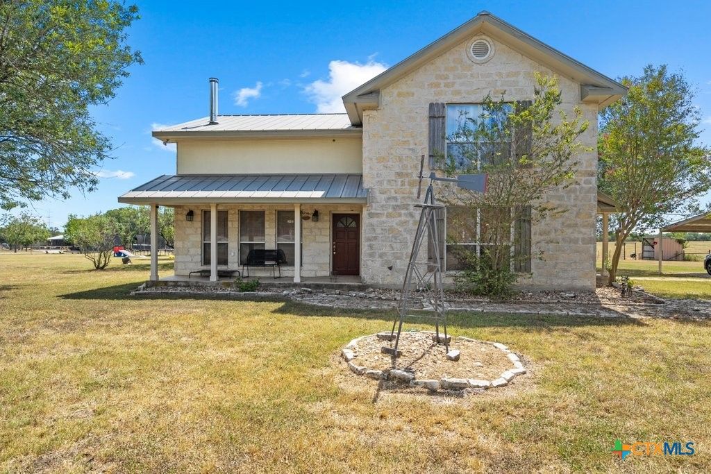1100 Martindale Falls Road, Martindale, TX 78655