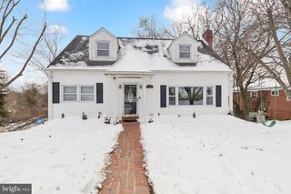 305 CEDAR RIDGE DR, Oxon Hill, MD 20745