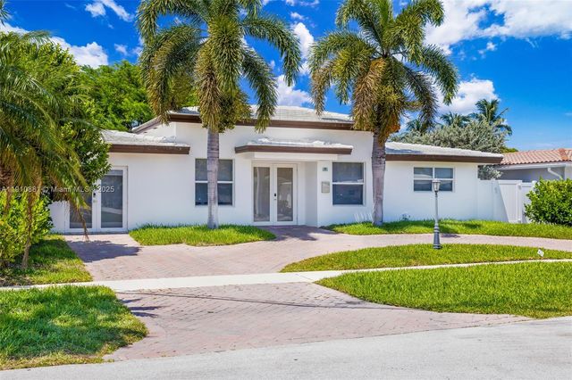 31 SE 12th St, Pompano Beach, FL 33060