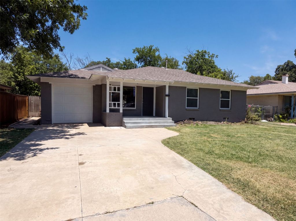 2415 Barnes Bridge Road, Dallas, TX 75228