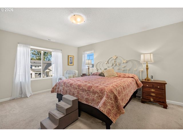 1944 Nw MERCIA St, Mc Minnville, OR 97128