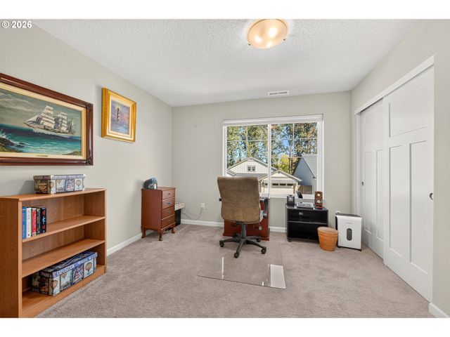 1944 Nw MERCIA St, Mc Minnville, OR 97128
