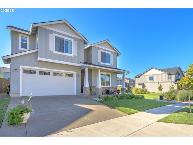 1944 Nw MERCIA St, Mc Minnville, OR 97128
