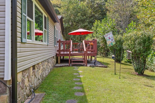434 D Harvey Road, Graysville, TN 37338
