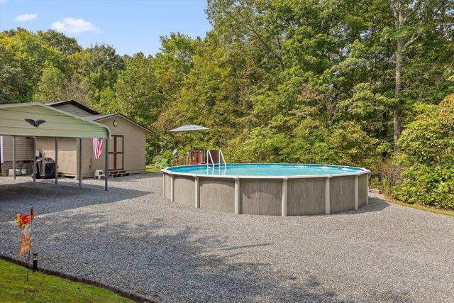 434 D Harvey Road, Graysville, TN 37338