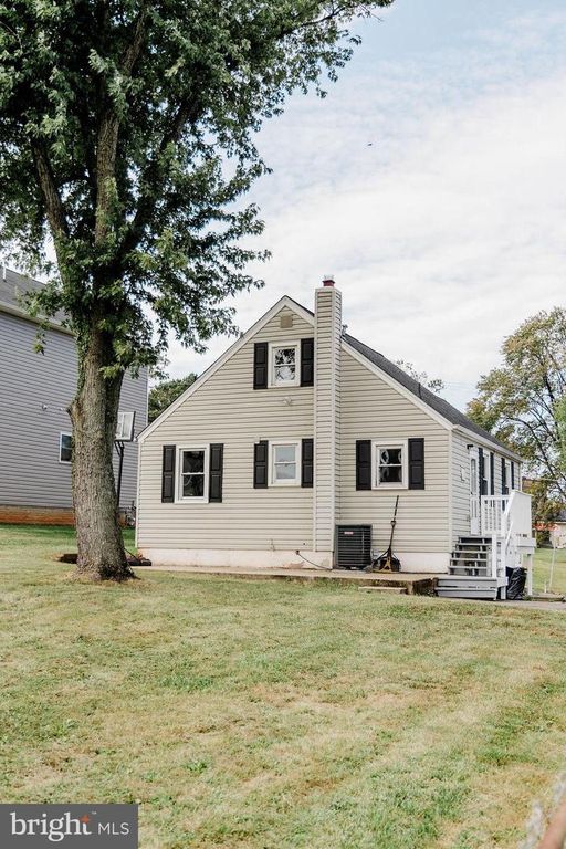 1923 BRADY AVE, Baltimore, MD 21227