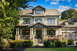 2732 Memorial Drive SE, Atlanta, GA 30317