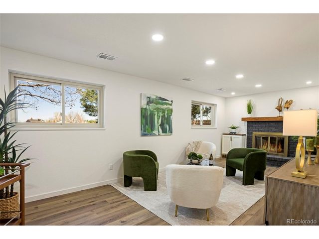 9299 W Weaver Dr, Littleton, CO 80123