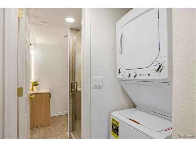 9299 W Weaver Dr, Littleton, CO 80123