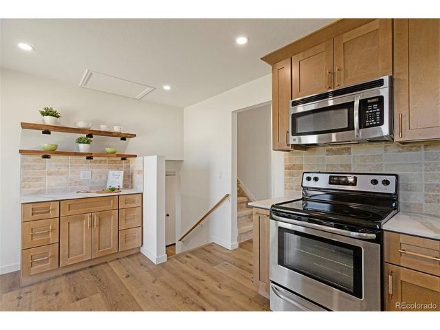 9299 W Weaver Dr, Littleton, CO 80123