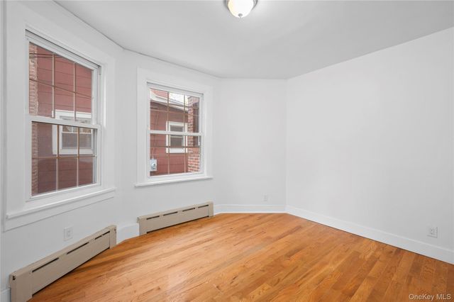 20 Overhill Place 2, Yonkers, NY 11104