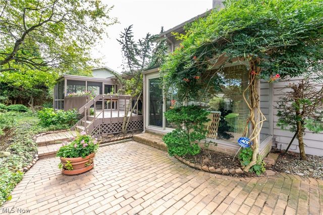 24653 Meldon Boulevard, Beachwood, OH 44122
