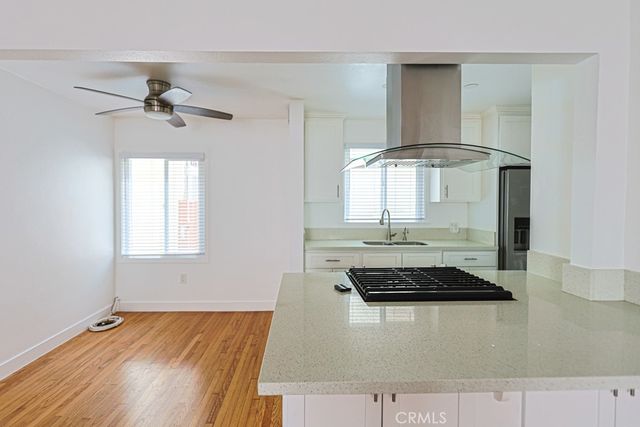 70 Roycroft ave, Long Beach, CA 90803