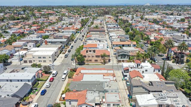70 Roycroft ave, Long Beach, CA 90803