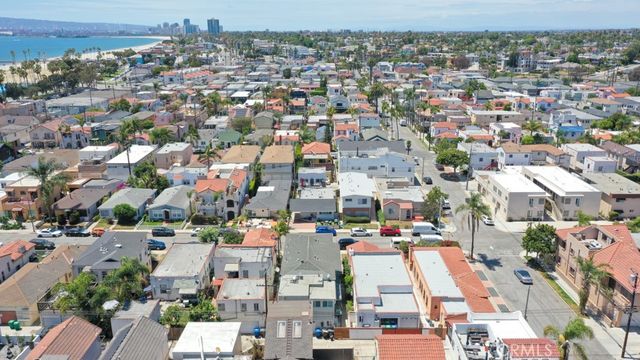 70 Roycroft ave, Long Beach, CA 90803
