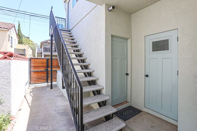 70 Roycroft ave, Long Beach, CA 90803