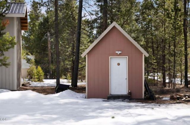 52895 Shady Lane, La Pine, OR 97739