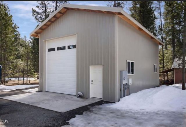 52895 Shady Lane, La Pine, OR 97739