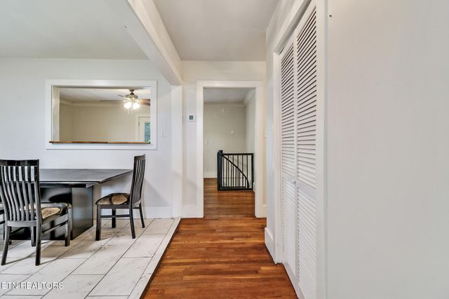 820 Sunset Drive, Kingston, TN 37763
